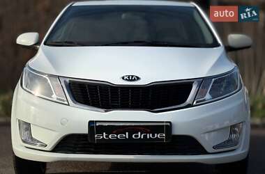 Седан Kia Rio 2013 в Миколаєві
