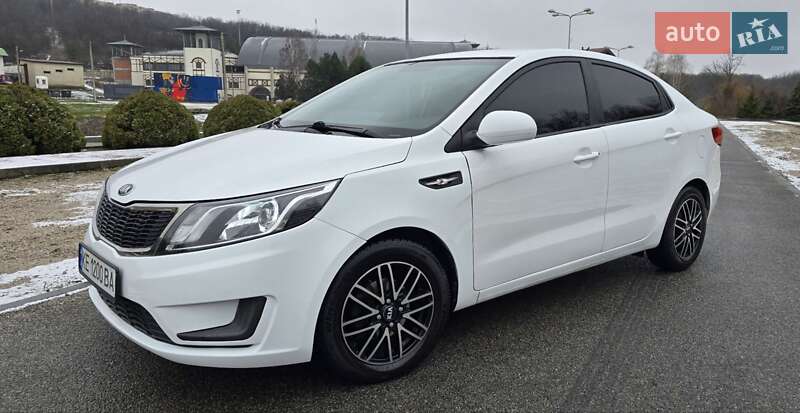 Седан Kia Rio 2013 в Днепре фото 3 Седан Kia Rio 2013 в Днепре