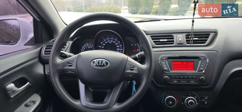 Седан Kia Rio 2013 в Днепре фото 24 Седан Kia Rio 2013 в Днепре