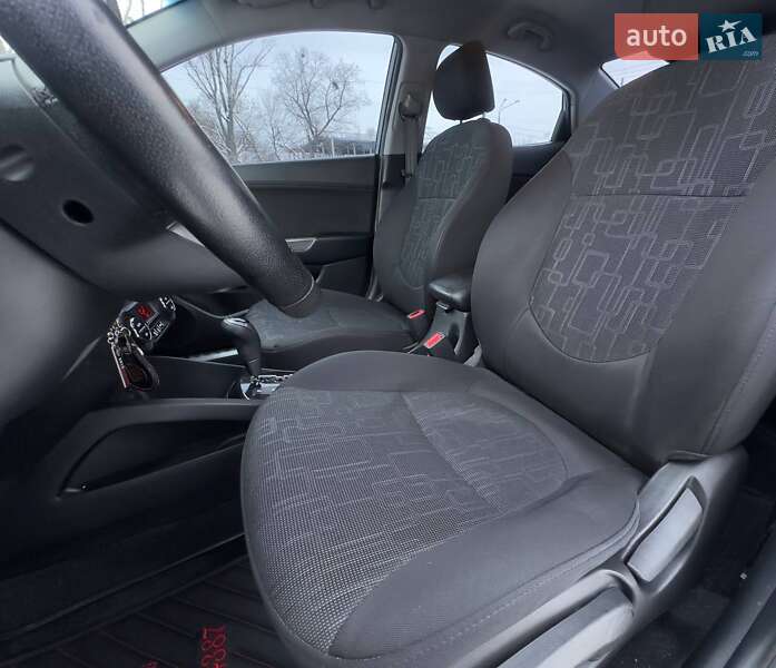 Седан Kia Rio 2012 в Харькове фото 12 Седан Kia Rio 2012 в Харькове