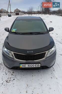 Седан Kia Rio 2011 в Павлограде