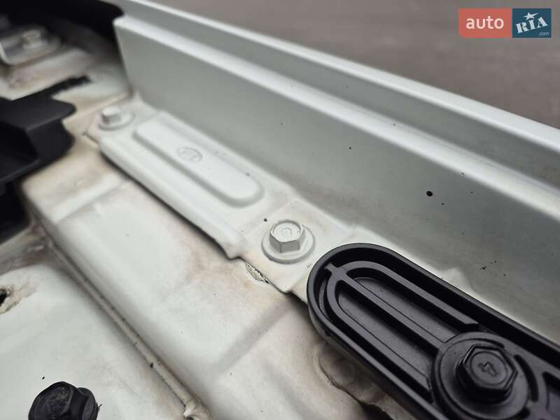 Хэтчбек Kia Rio 2013 в Киеве