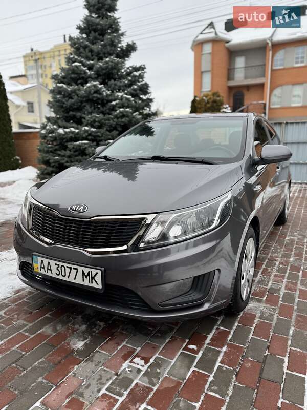 Седан Kia Rio 2012 в Киеве