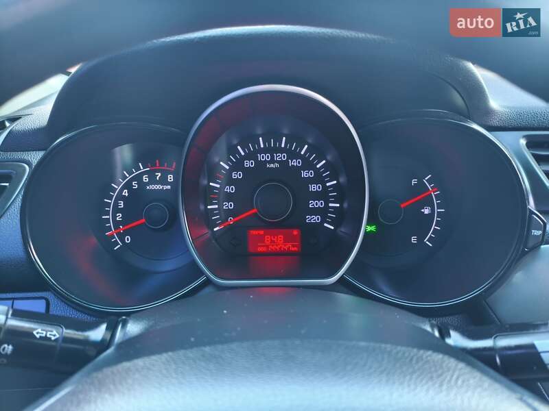 Седан Kia Rio 2013 в Калиновке