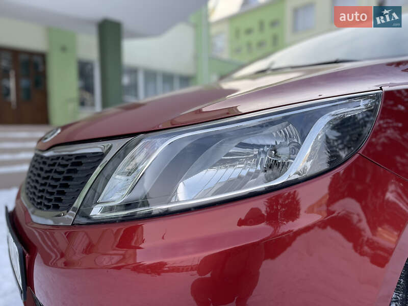 Седан Kia Rio 2013 в Виннице фото 6 Седан Kia Rio 2013 в Виннице