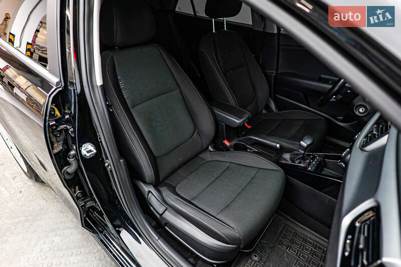Хэтчбек Kia Rio 2020 в Киеве фото 18 Хэтчбек Kia Rio 2020 в Киеве