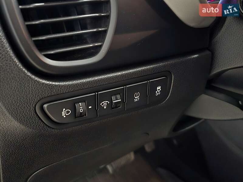 Седан Kia Rio 2021 в Николаеве