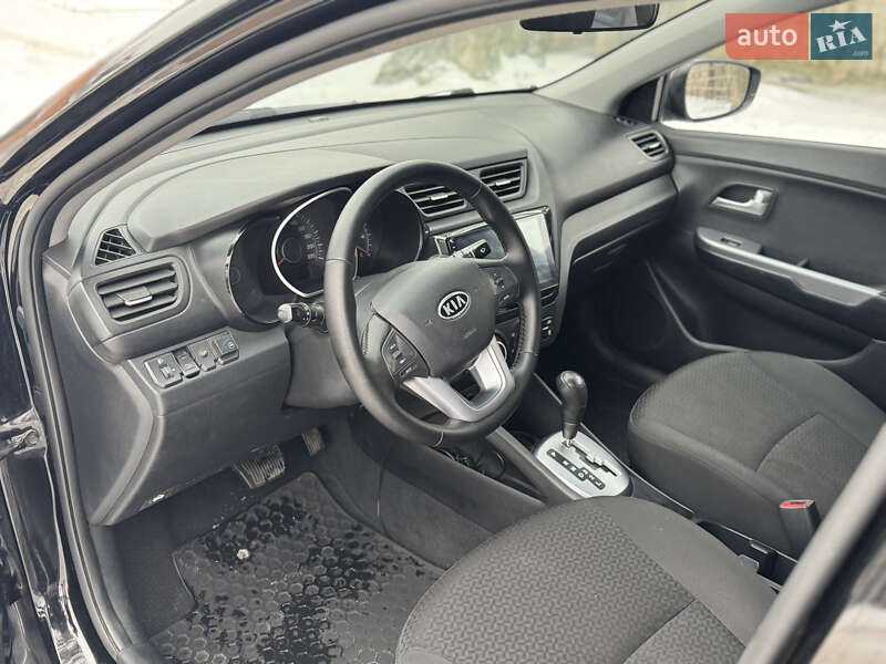 Седан Kia Rio 2012 в Лубнах фото 23 Седан Kia Rio 2012 в Лубнах