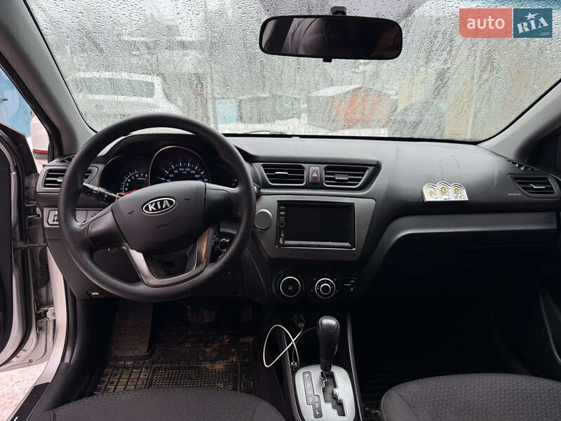 Седан Kia Rio 2012 в Харькове