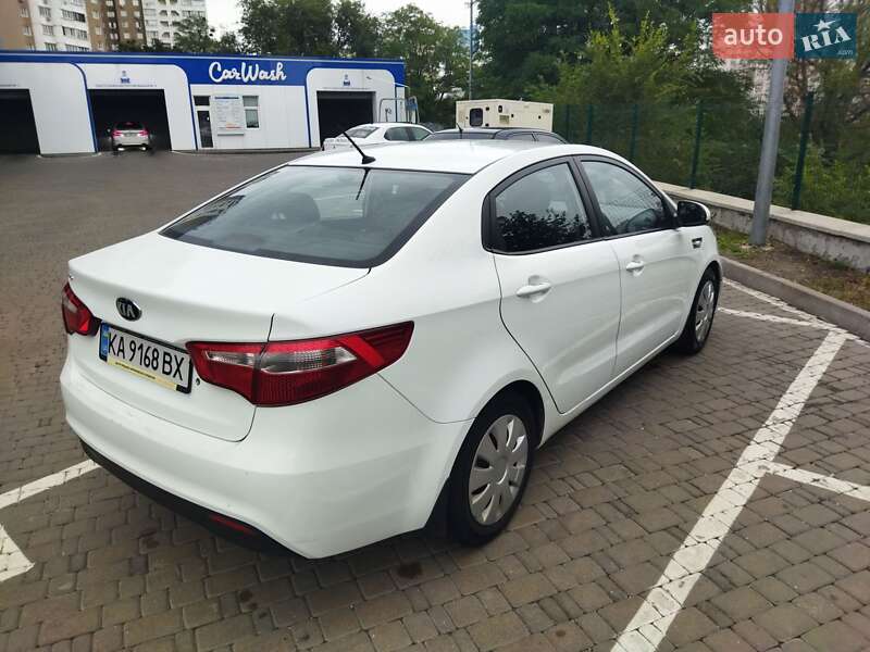 Kia Rio 2013 Kia Rio 2013