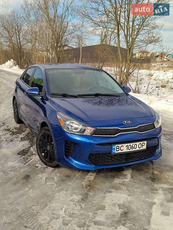 Седан Kia Rio 2019 в Ивано-Франковске фото Седан Kia Rio 2019 в Ивано-Франковске