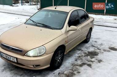 Седан Kia Rio 2002 в Бородянці