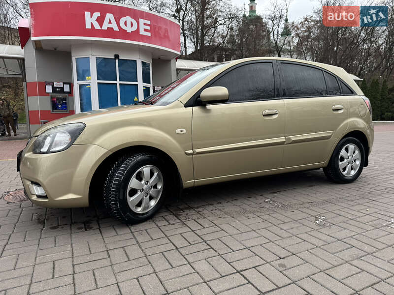 Kia Rio 2011