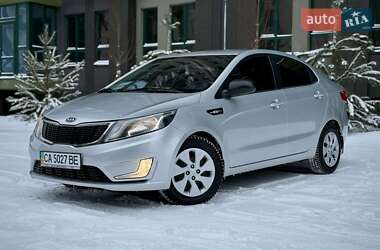 Седан Kia Rio 2011 в Києві