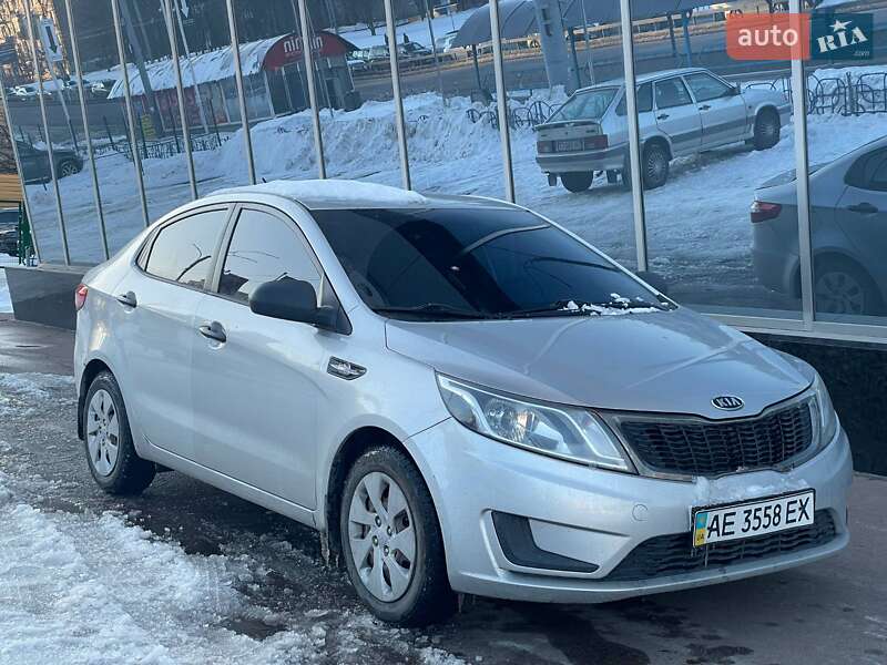 Kia Rio 2012