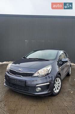 Седан Kia Rio 2016 в Ивано-Франковске