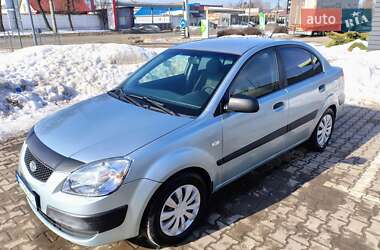 Седан Kia Rio 2007 в Житомире