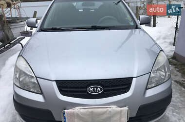 Хетчбек Kia Rio 2006 в Турбовом