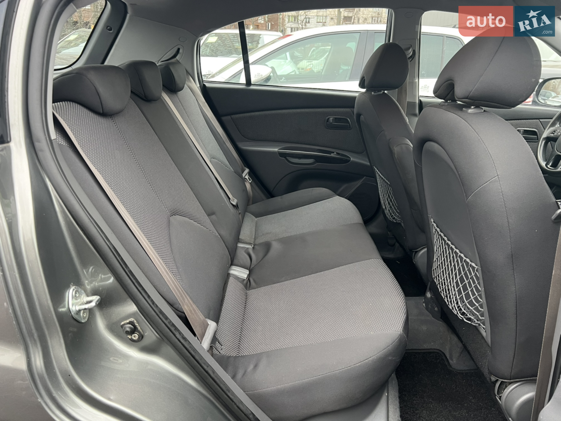 2010 Kia Rio - мініатюра 23