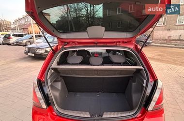 Хэтчбек Kia Rio 2010 в Ивано-Франковске