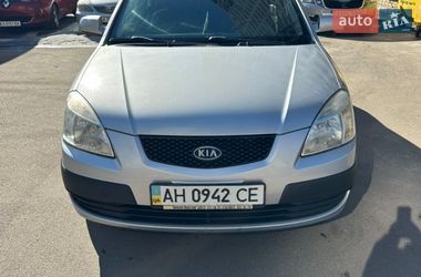 Седан Kia Rio 2007 в Києві