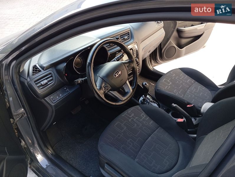 Седан Kia Rio 2013 в Одессе