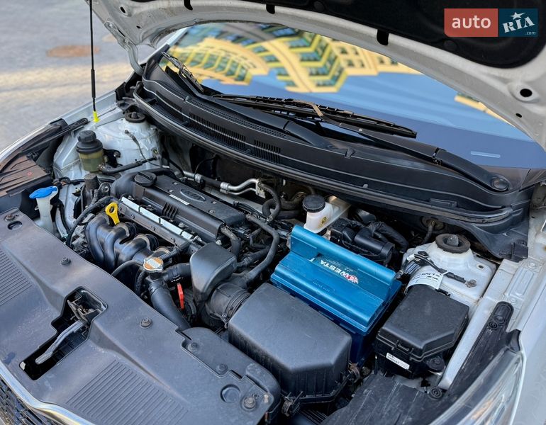 Седан Kia Rio 2011 в Киеве