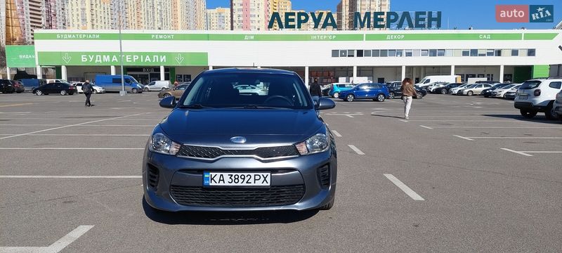 Хэтчбек Kia Rio 2019 в Киеве