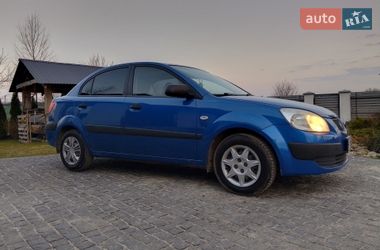 Хэтчбек Kia Rio 2007 в Львове