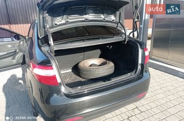 Седан Kia Rio 2012 в Белой Церкви