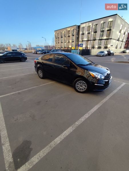 Седан Kia Rio 2016 в Києві