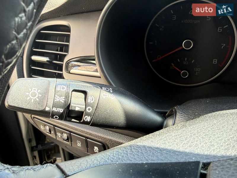 Хэтчбек Kia Rio 2018 в Одессе