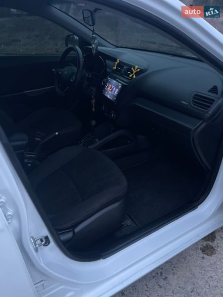 Седан Kia Rio 2012 в Одесі