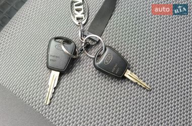 Хэтчбек Kia Rio 2009 в Ровно