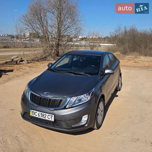 Седан Kia Rio 2012 в Львове фото Седан Kia Rio 2012 в Львове