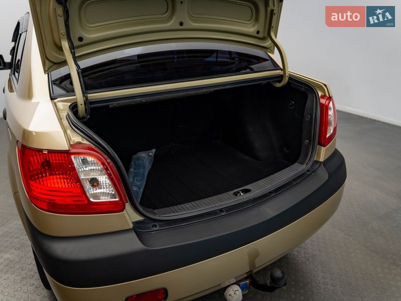 Седан Kia Rio 2008 в Киеве фото 7 Седан Kia Rio 2008 в Киеве