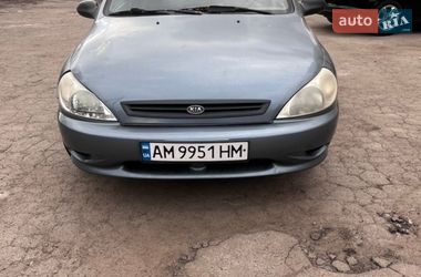 Седан Kia Rio 2002 в Житомире