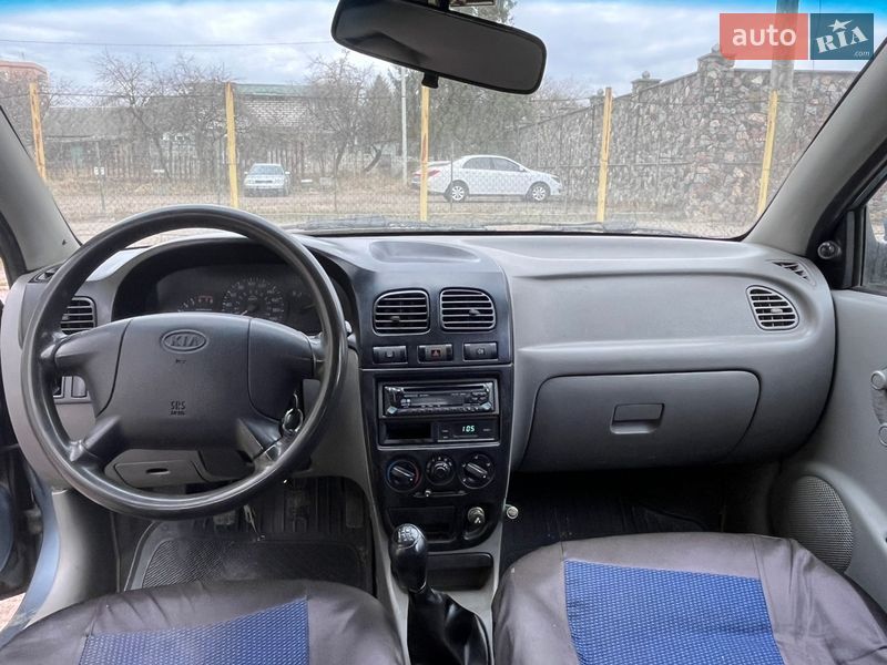 Седан Kia Rio 2002 в Житомире фото 7 Седан Kia Rio 2002 в Житомире