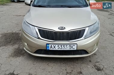 Седан Kia Rio 2013 в Лозовой