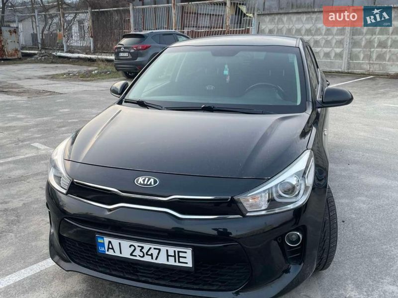 Хетчбек Kia Rio 2017 в Обухові