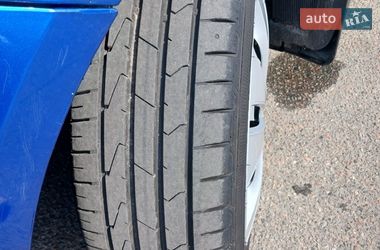Седан Kia Rio 2013 в Чернигове