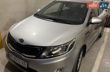 Седан Kia Rio 2012 в Львове
