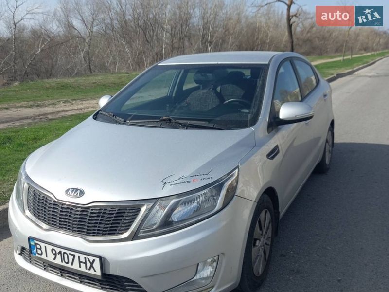 Седан Kia Rio 2012 в Запорожье