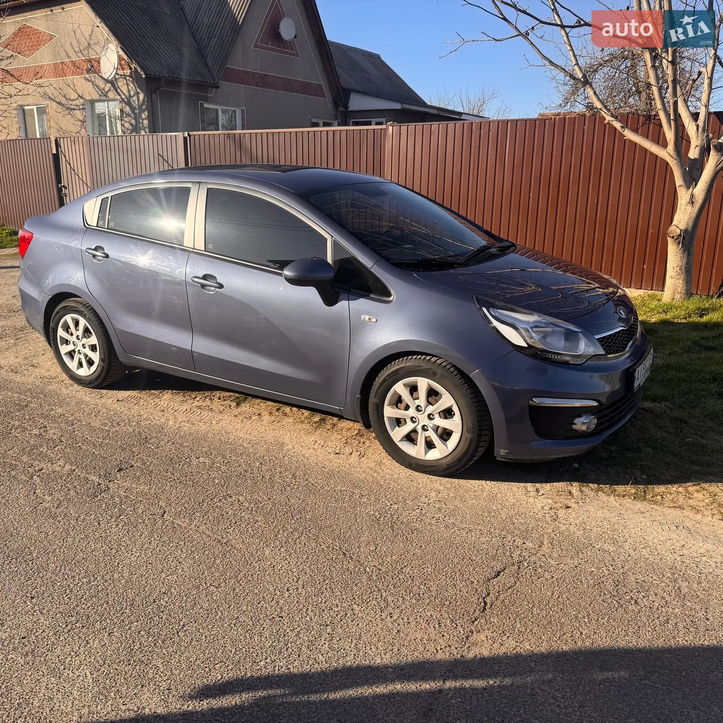 2017 Kia Rio - мініатюра 16