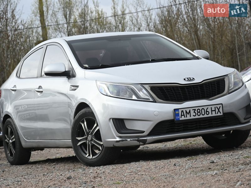 Kia Rio 2012 Kia Rio 2012