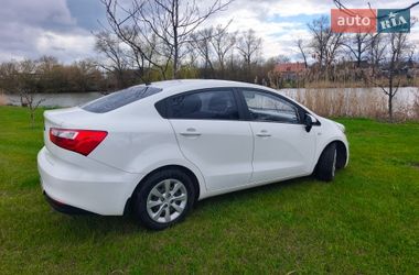 Седан Kia Rio 2015 в Харькове