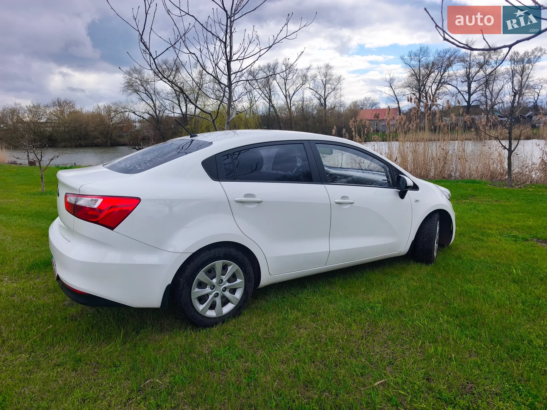 2015 Kia Rio - мініатюра 2