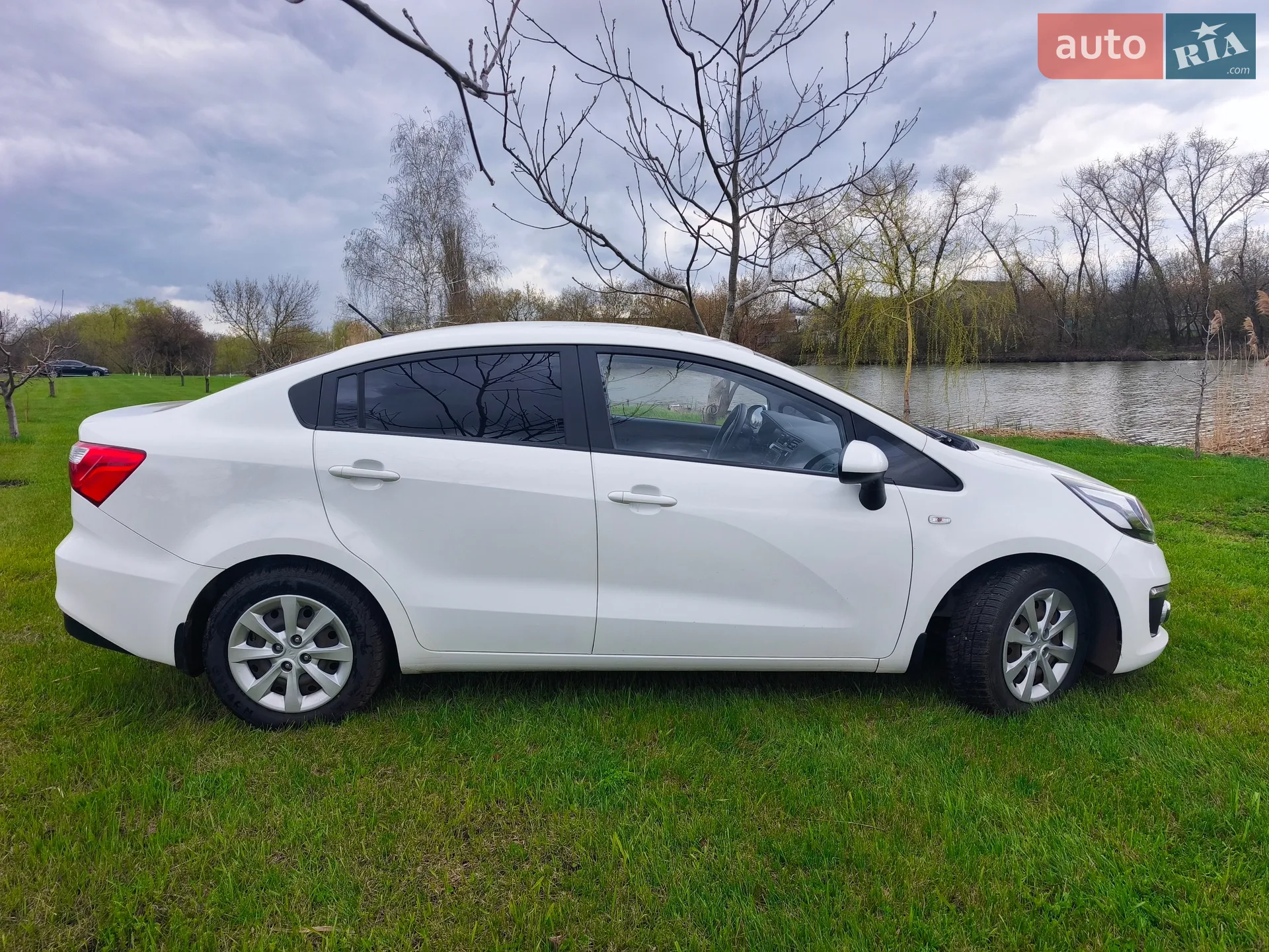 2015 Kia Rio - мініатюра 3