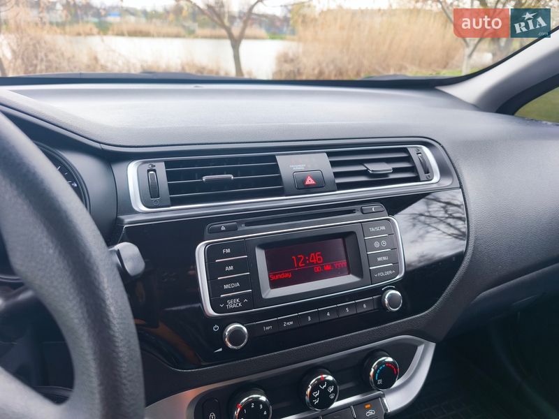 Седан Kia Rio 2015 в Харькове