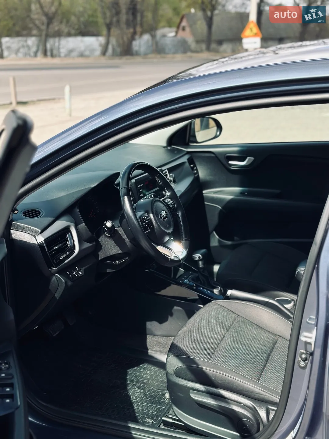 2020 Kia Rio - мініатюра 8